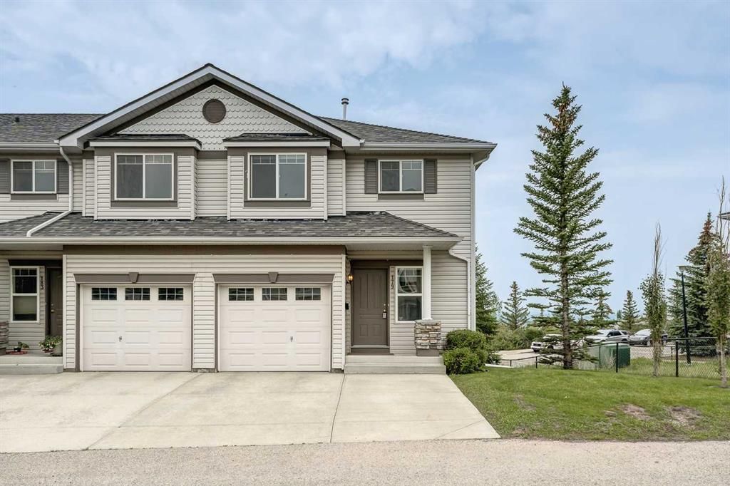 I have sold a property at 179 Rocky Vista CIRCLE NW in Calgary

